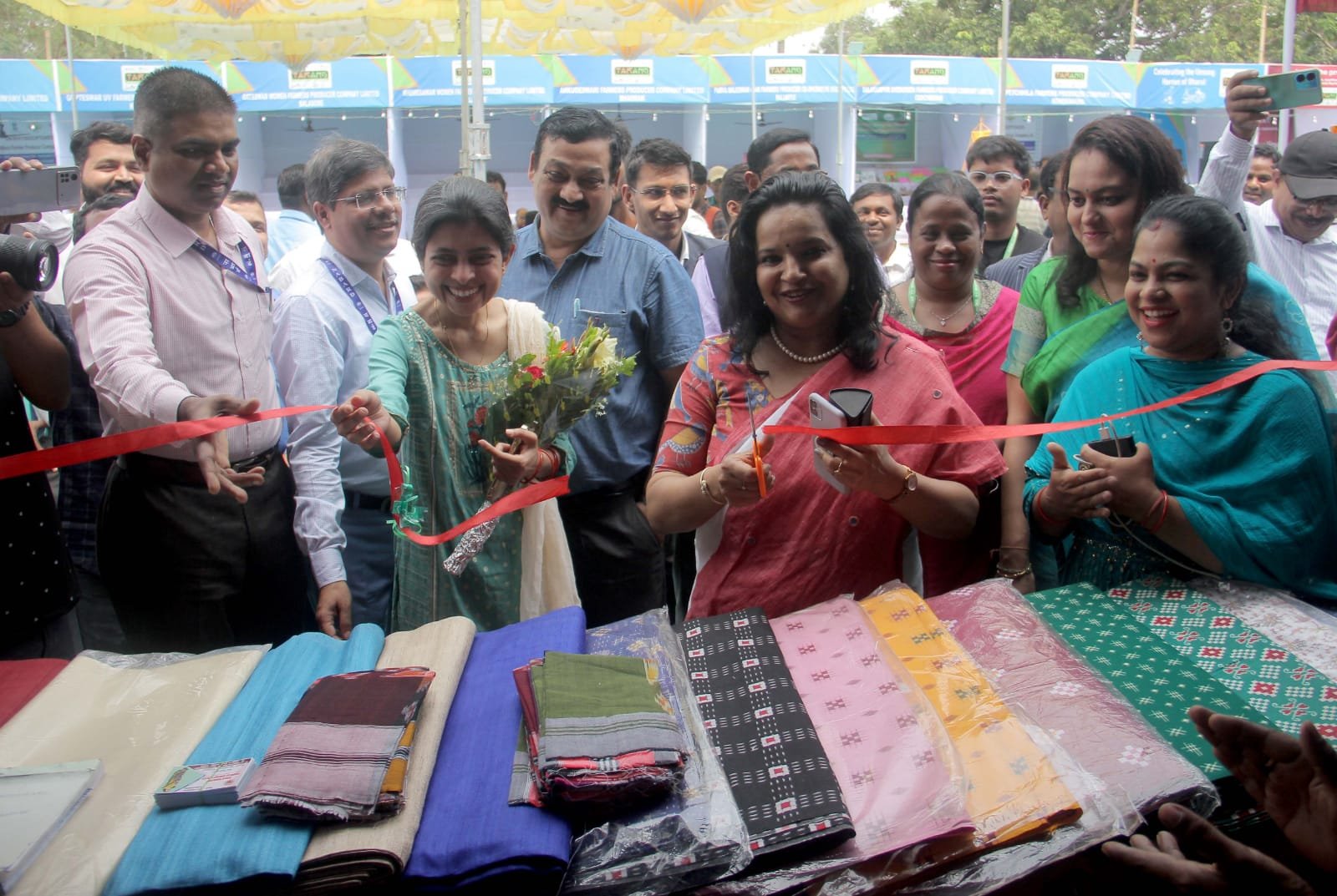 DC Anu Garg inaugurates FPOs Taranga mela