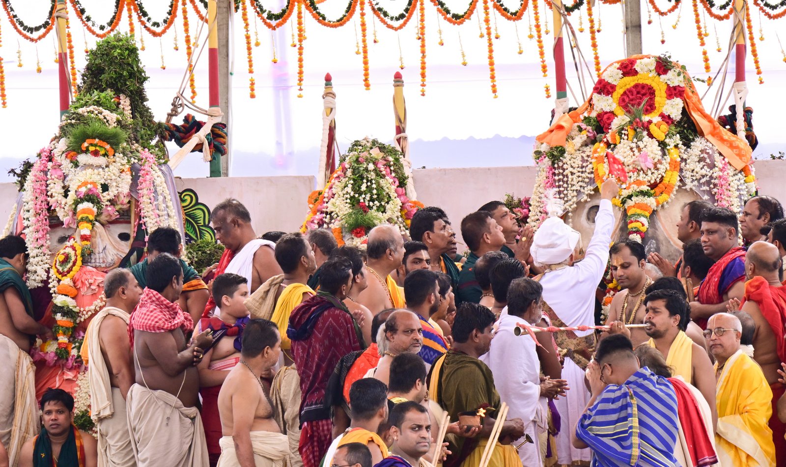 Grand ceremony marks Deba Snana Purnima festival in Puri