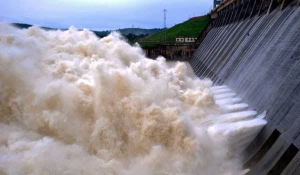 Hirakud Dam authorities close two sluice gates as floodwaters recede