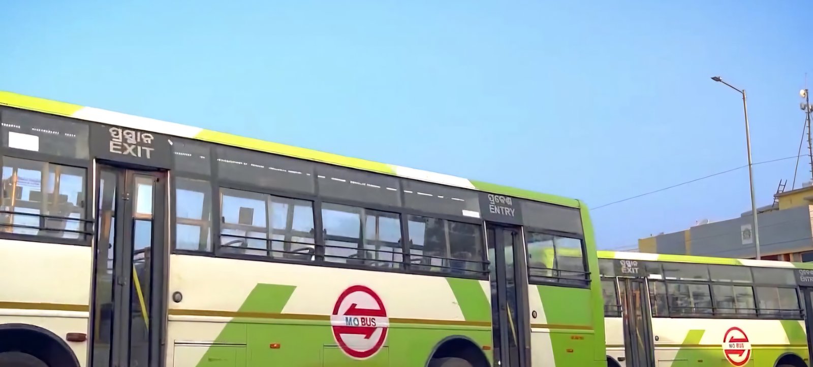 Girl’s hand severed in Bhubaneswar after being hit by speeding ‘Mo Bus’