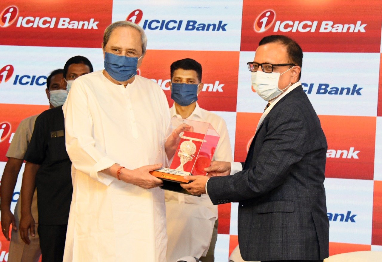 CM Inaugurates ICICI Phone Banking Centre , Jobs for 1200 Persons, 60 Percent Women