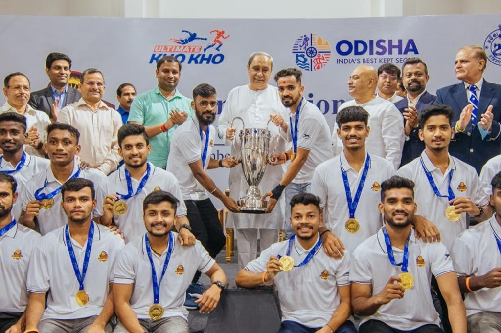 CM  Felicitates  Kho Kho Champion Team Odisha Juggernauts
