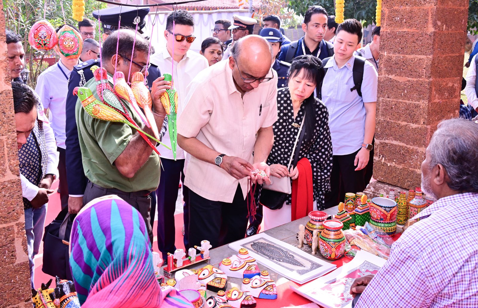 Singapore President Tharman Shanmugaratnam visits Raghurajpur and Konark Sun Temple