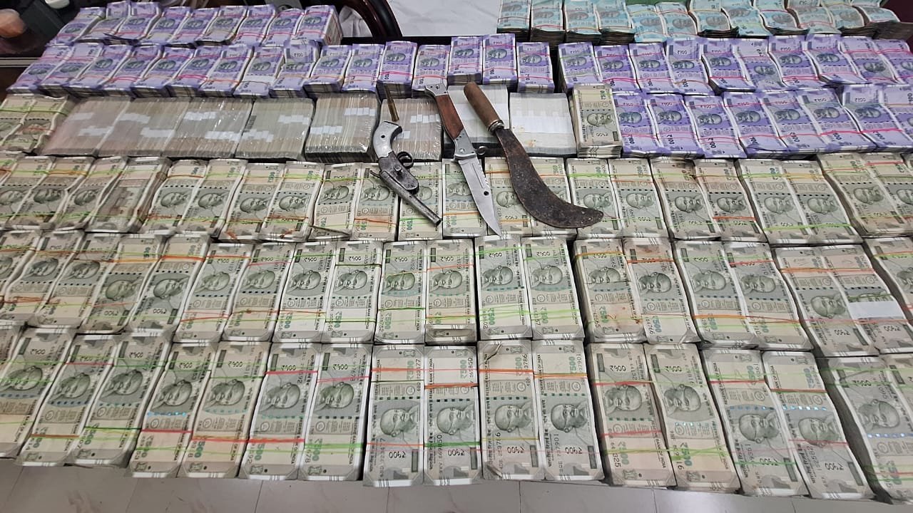 Interstate robbery gang busted in Kalahandi; ₹3.51 crore cash recovered
