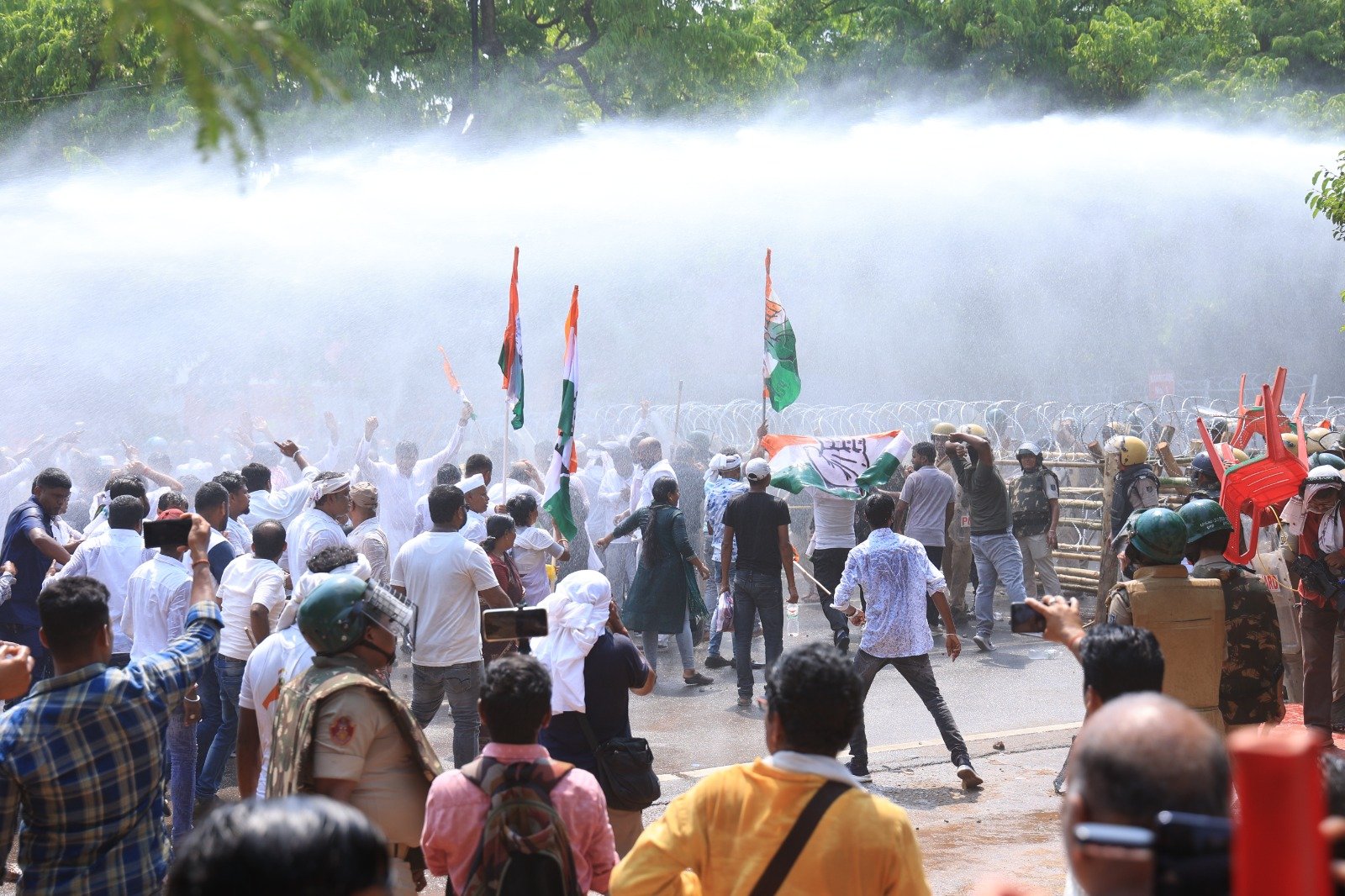 Congress protest turns violent in Odisha; clashes with police leave several injured