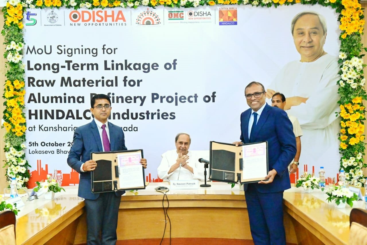 OMC Signs Agreement with HINDALCO for Long Term Raw Material Linkage for Alumina Refinery at Kanshariguda , CM Appeals Rayagada People to Support Project