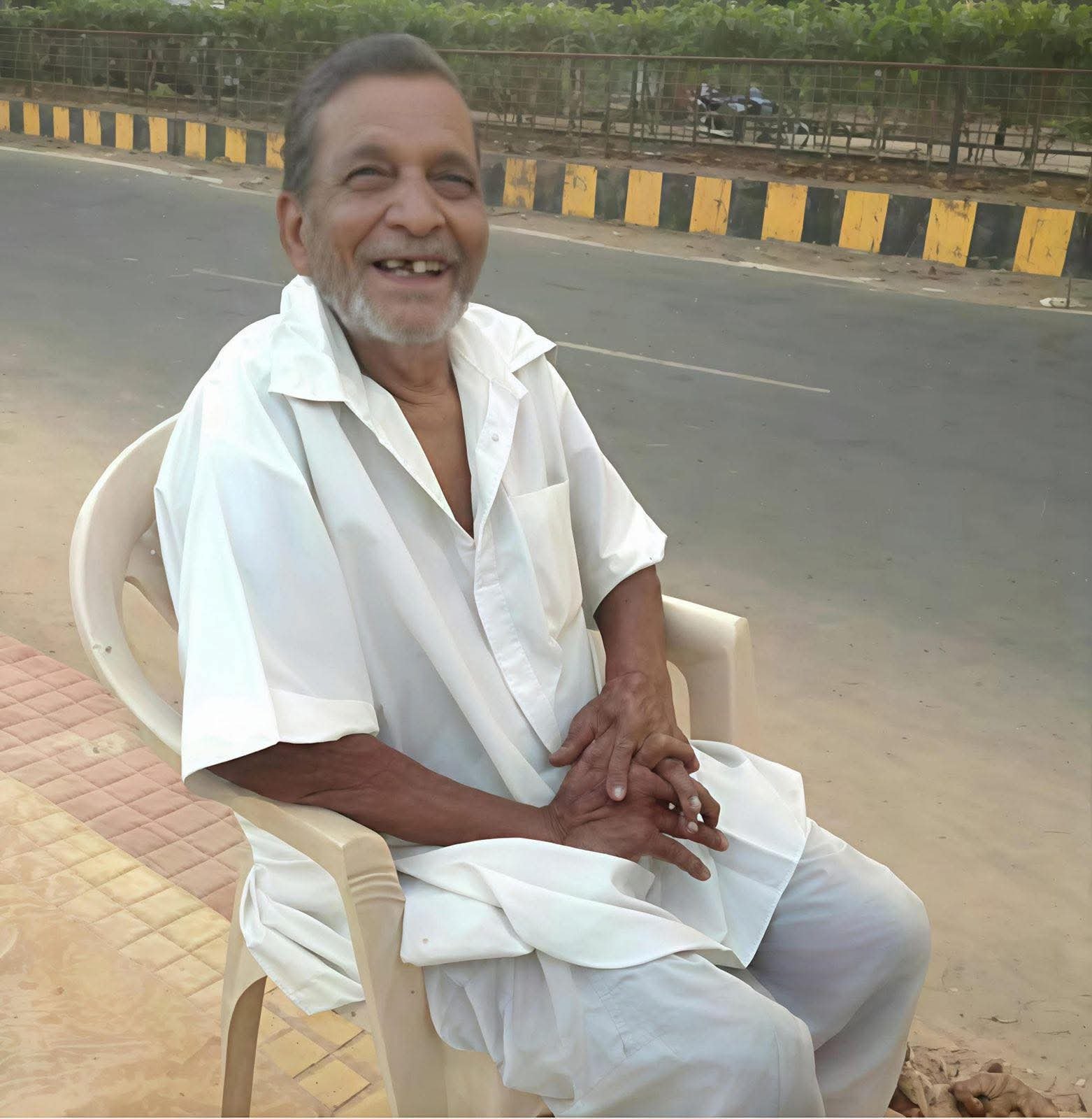 Cuttack’s iconic Dahibara vendor Raghu Mousa passes away at 94
