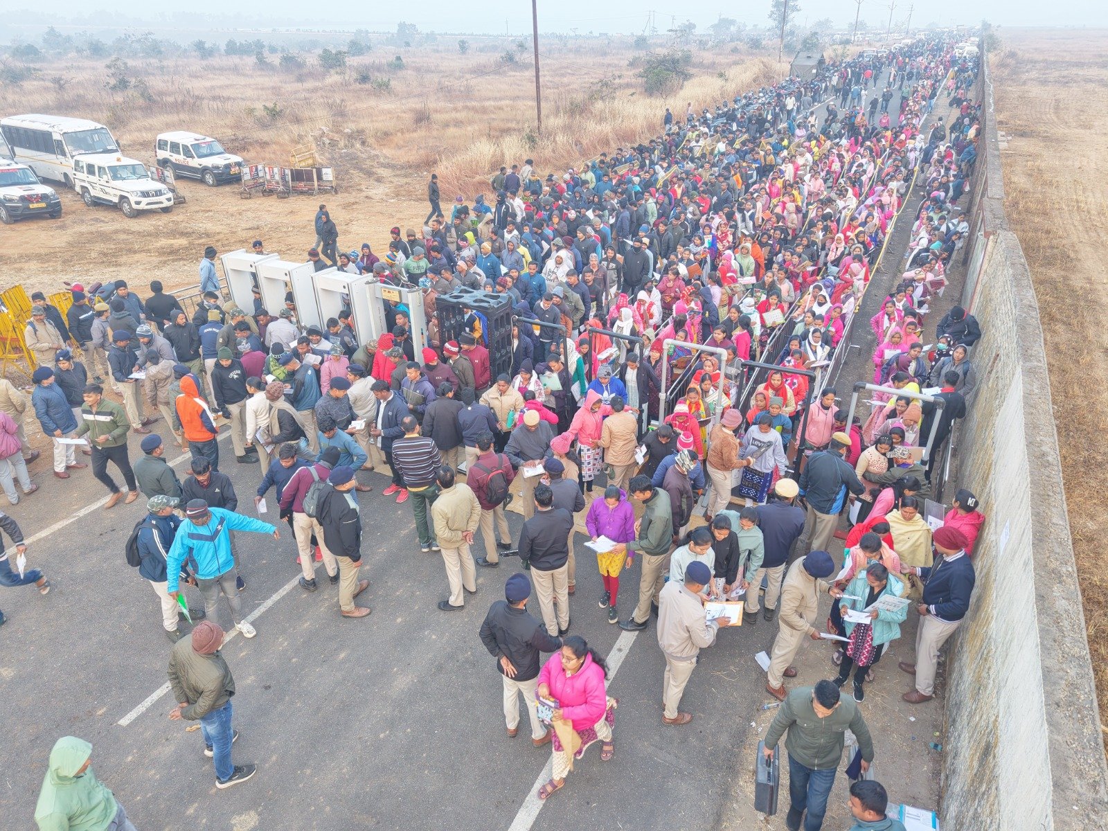 9,000 aspirants chase 187 home guard posts in Sambalpur, highlighting unemployment woes
