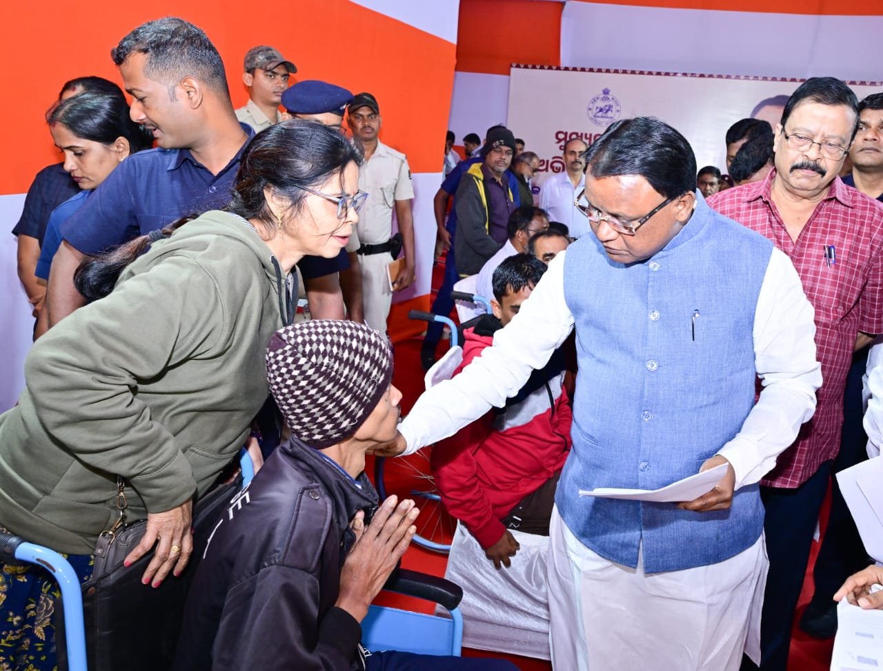 CM Mohan Charan Majhi holds 16th public grievance hearing, directs swift redressal