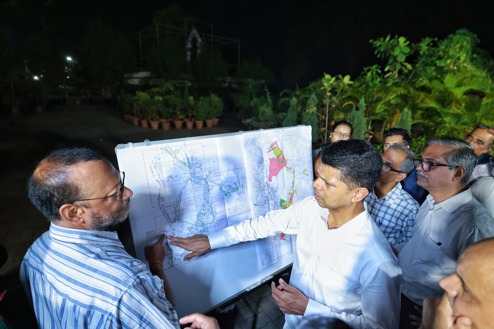 5T Secretary Reviews Progress in EKAMRA Project