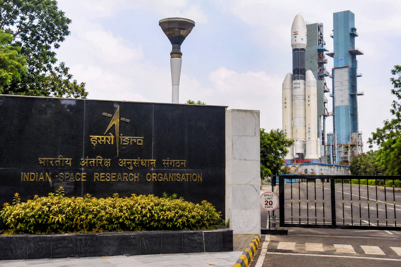 ISRO Tightens Exit Policy After Over 100 Scientists Resign from Key Space Missions