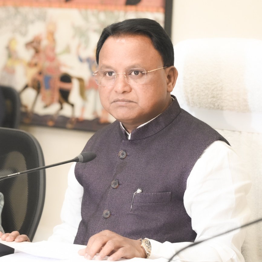 CM Majhi Mobilises Eight Ministers for Cyclone Arnab Preparedness