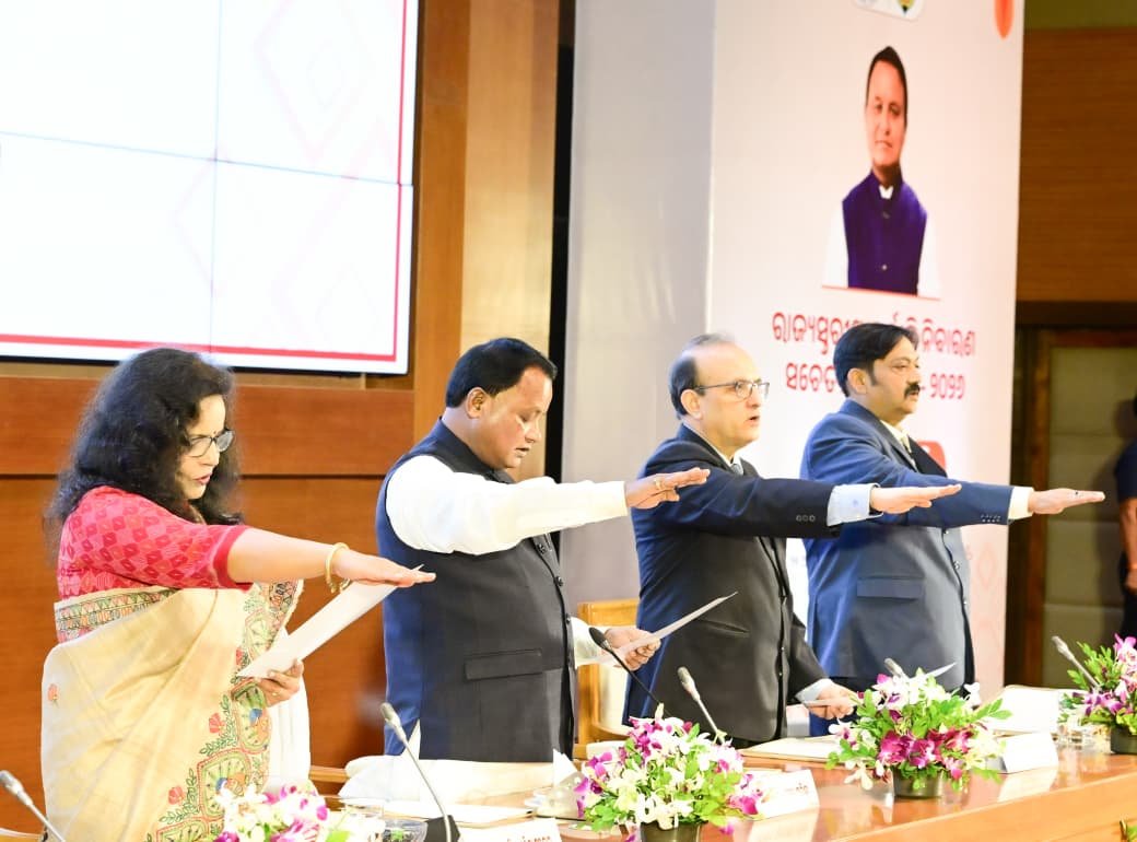 Odisha CM warns corrupt officials of strict action, says 41 employees dismissed