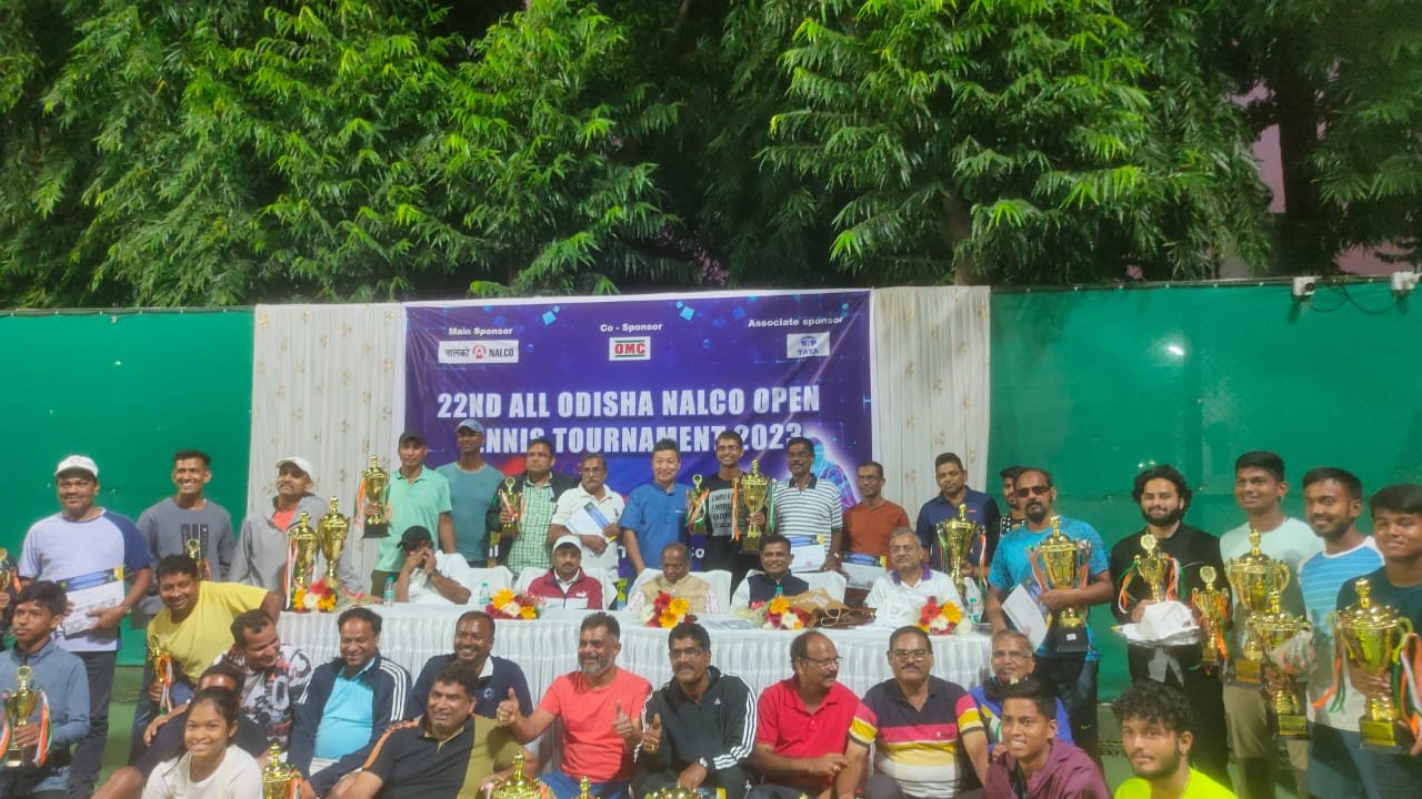 Kabir and Avipsa shines with double titles in Nalco Open Tennis tournament