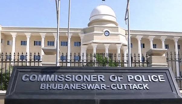 OLX scammer apprehended by Commissionerate Police