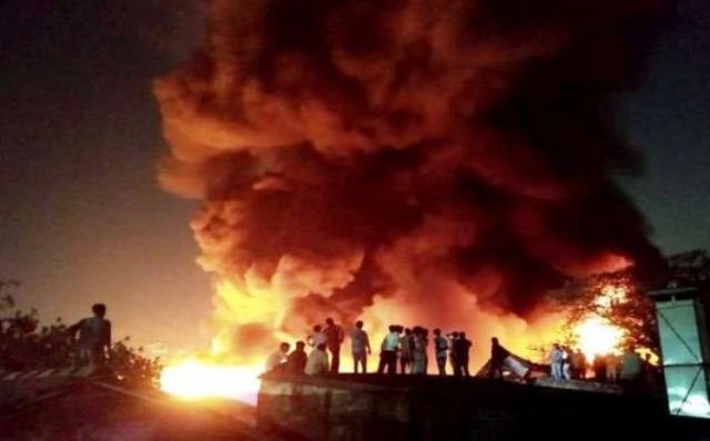 ଚମଡ଼ା ଗୋଦାମରୁ ନିଆଁ ଲିଭୁନି, ତଦନ୍ତ ନିର୍ଦ୍ଦେଶ ଦେଲେ ମମତା