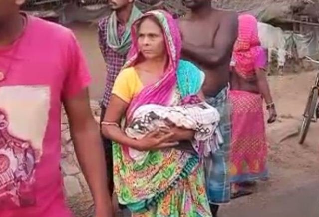 ପାହାଡ଼ ନିକଟରୁ ଉଦ୍ଧାର ଶିଶୁ କନ୍ୟା ମୃତ