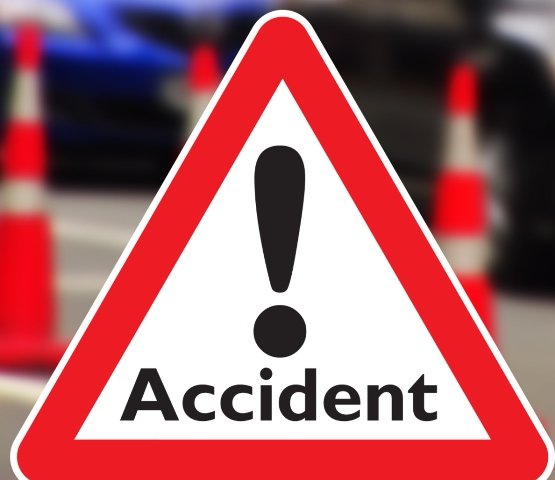 ନିଦରେ ନିୟନ୍ତ୍ରଣ ହରାଇଲା ଡ୍ରାଇଭର, ଦୁର୍ଘଟଣାରେ ୭ ଜଣଙ୍କ ମୃତ୍ୟୁ