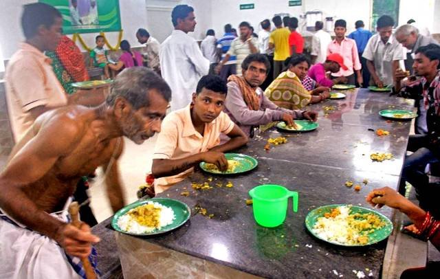 ଲକଡାଉନରେ  ଖୋଲା ରହିବ ଆହାର କେନ୍ଦ୍ର, କେବଳ ପାର୍ସଲ ନେଇପାରିବେ