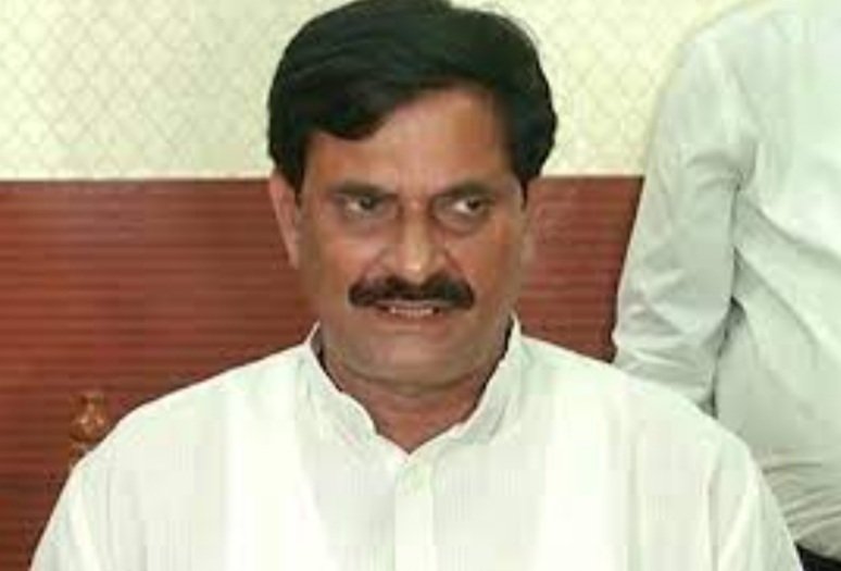 ଖରା ଦେଖି ସ୍କୁଲ ଖୋଲିବା ପାଇଁ ନିଆଯିବ ନିଷ୍ପତ୍ତି