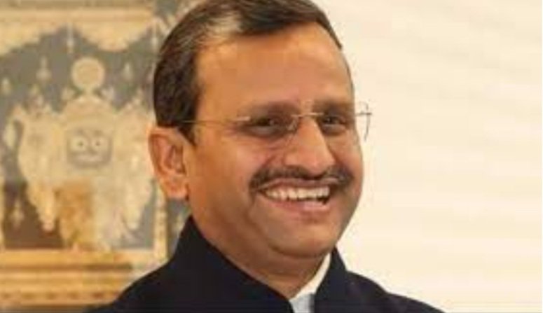 ହାଇସ୍କୁଲ ରୂପାନ୍ତରଣ କାର୍ୟ୍ୟର ସମୀକ୍ଷା କଲେ ମୁଖ୍ୟ ଶାସନ ସଚିବ