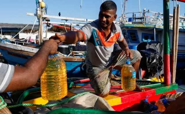 ଶ୍ରୀଲଙ୍କାରେ ପେଟ୍ରୋଲ ୪୨୦ ଟଙ୍କା