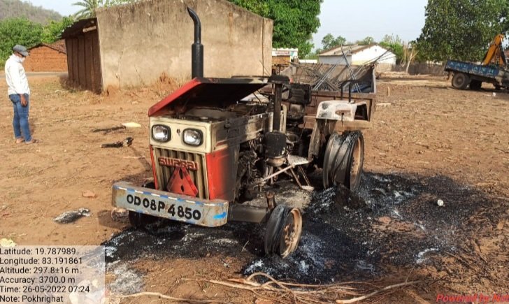 ମାଓବାଦୀଙ୍କ ବର୍ବର କାଣ୍ଡ, ଜାଳିଦେଲେ ୪ ଗାଡି