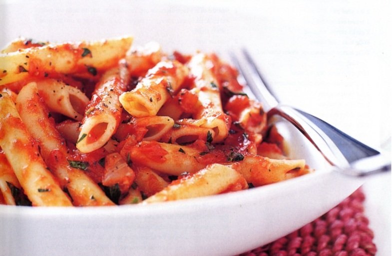 ଭାରି ବଢ଼ିଆ ଟମାଟୋ ସସ୍‌ ପାସ୍ତା