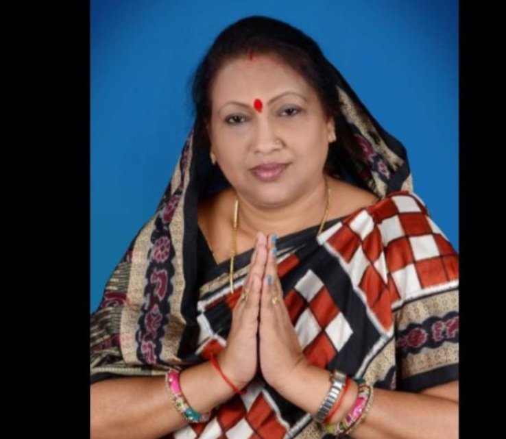 ଭୋଟ ଦେଲେ ବିଜେପି ପ୍ରାର୍ଥିନୀ ରାଧାରାଣୀ ପଣ୍ଡା