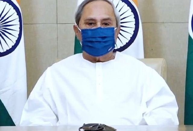 ମାସ୍କ ପିନ୍ଧିବା ସହ ସାମାଜିକ ଦୂରତା ରକ୍ଷା କରିବାକୁ ଅନୁରୋଧ କଲେ ମୁଖ୍ୟମନ୍ତ୍ରୀ