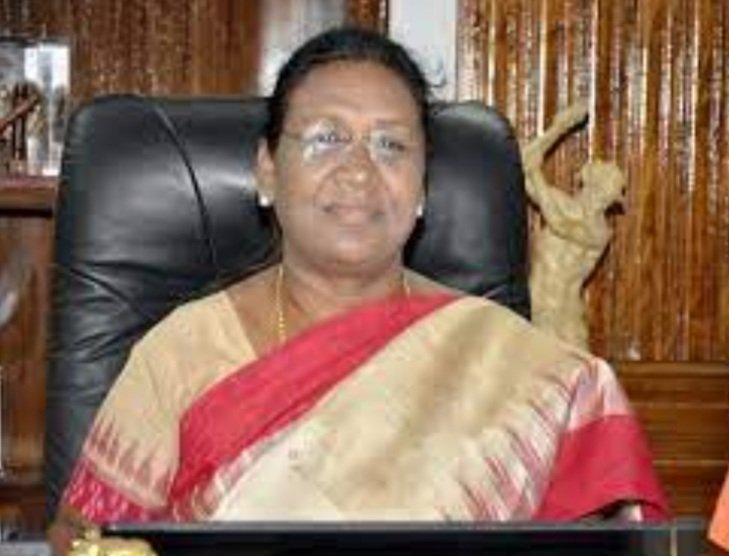 ଦ୍ରୌପଦୀଙ୍କ ପ୍ରତି ବଢୁଛି ସମର୍ଥନ: ସମର୍ଥନ ଘୋଷଣା କଲା ଜେଡି(ଏସ) ଦଳ