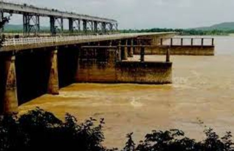 ବିପଦ ସଂକେତ ଉପରେ ସିଲେରୁ, ସାବେରୀ ନଦୀର ଜଳ ସ୍ତର