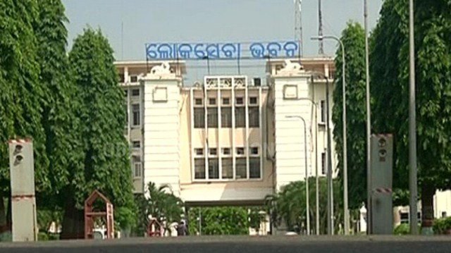 ବଢ଼ିଲା ବିଧାୟକଙ୍କ ସ୍ୱାସ୍ଥ୍ୟବୀମା : ଏଣିକି ପାଇବେ ୧୦ ଲକ୍ଷ ଟଙ୍କା