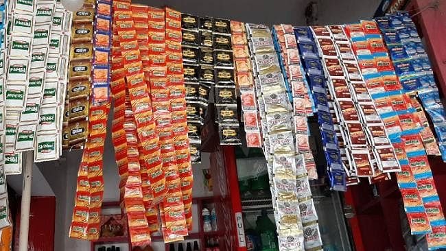 ଦୁଇଟି ସ୍ଥାନରୁ ୧୦ କୋଟି ଟଙ୍କାର ଗୁଟଖା ଜବତ