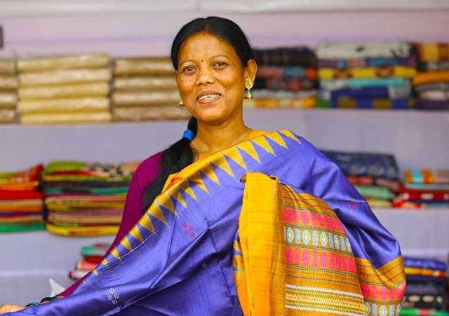 ମନ କୀ ବାତ୍‌ରେ ‘ସୌର ଶକ୍ତି’ : କେନ୍ଦୁଝରର କୁନି ଓ ଭୁବନେଶ୍ୱରର ଆଇଆଇଟିକୁ ପ୍ରଶଂସା କଲେ ପ୍ରଧାନମନ୍ତ୍ରୀ