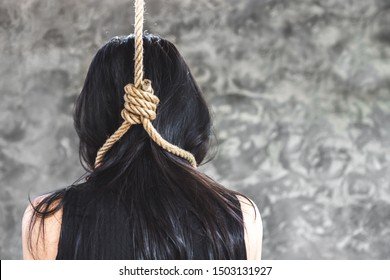 ଛାତ୍ରୀଙ୍କ ଝୁଲନ୍ତା ମୃତଦେହ ଉଦ୍ଧାର