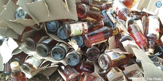 ବିଜେଡି ଜିଲ୍ଲା ପରିଷଦ ସଭ୍ୟଙ୍କ ଘରେ ନକଲି ମଦ ଫ୍ୟାକ୍ଟ୍ରି ଠାବ