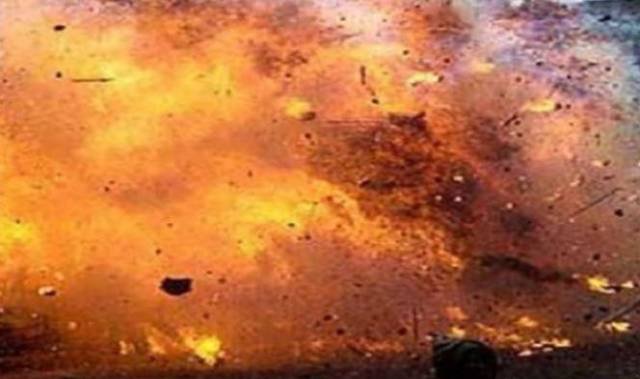 ବୋମା ଫିଙ୍ଗି ଟିଏମ୍‌ସି ନେତାଙ୍କୁ ମାରିଦେଲେ