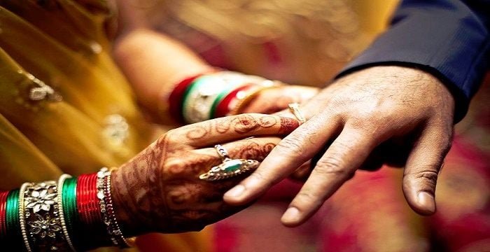 ଦୁଇ ଆଇଏଏସ୍‌ଙ୍କ ମଧ୍ୟରେ ନିର୍ବନ୍ଧ ସମ୍ପନ୍ନ, ପଡ଼ିବ ହାତଗଣ୍ଠି