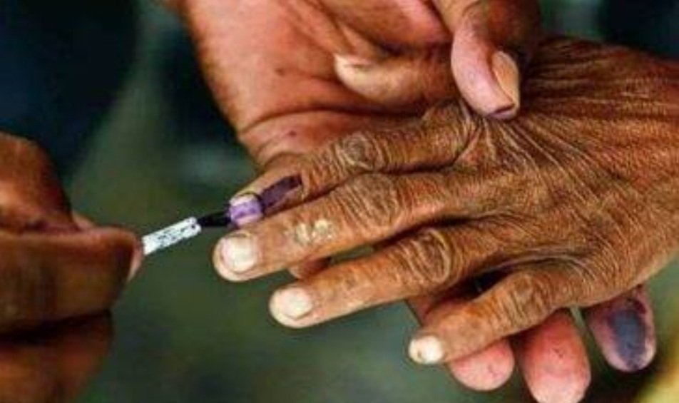 ଝାରସୁଗୁଡ଼ା ଭୋଟ: ସକାଳ ୧୧ଟା ସୁଦ୍ଧା ୨୦.୩୮% ମତଦାନ