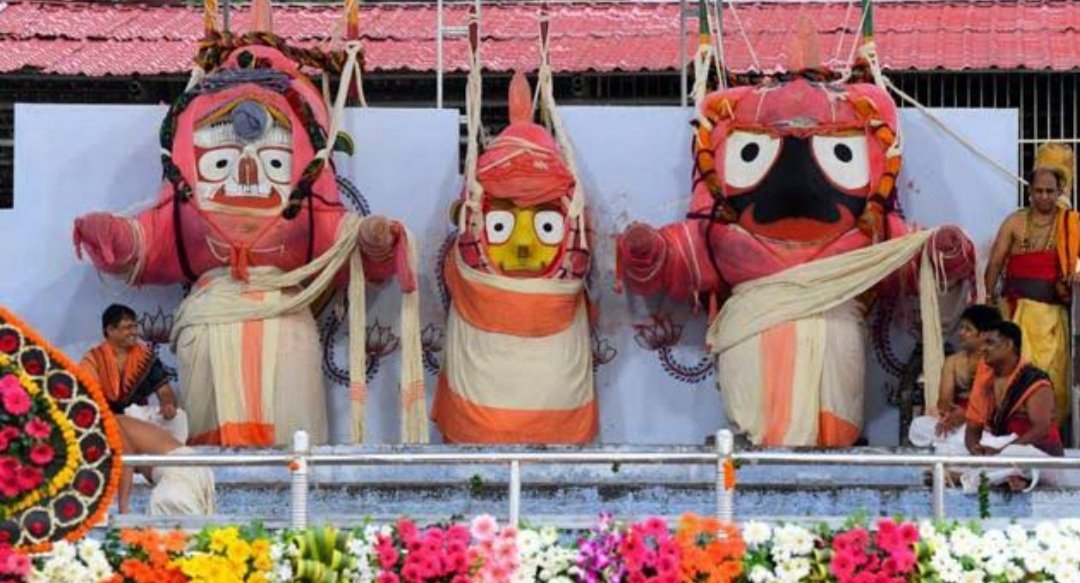 ସ୍ନାନବେଦିରେ ବିଜେ ହେଲେ ଚତୁର୍ଦ୍ଧାମୂର୍ତ୍ତି