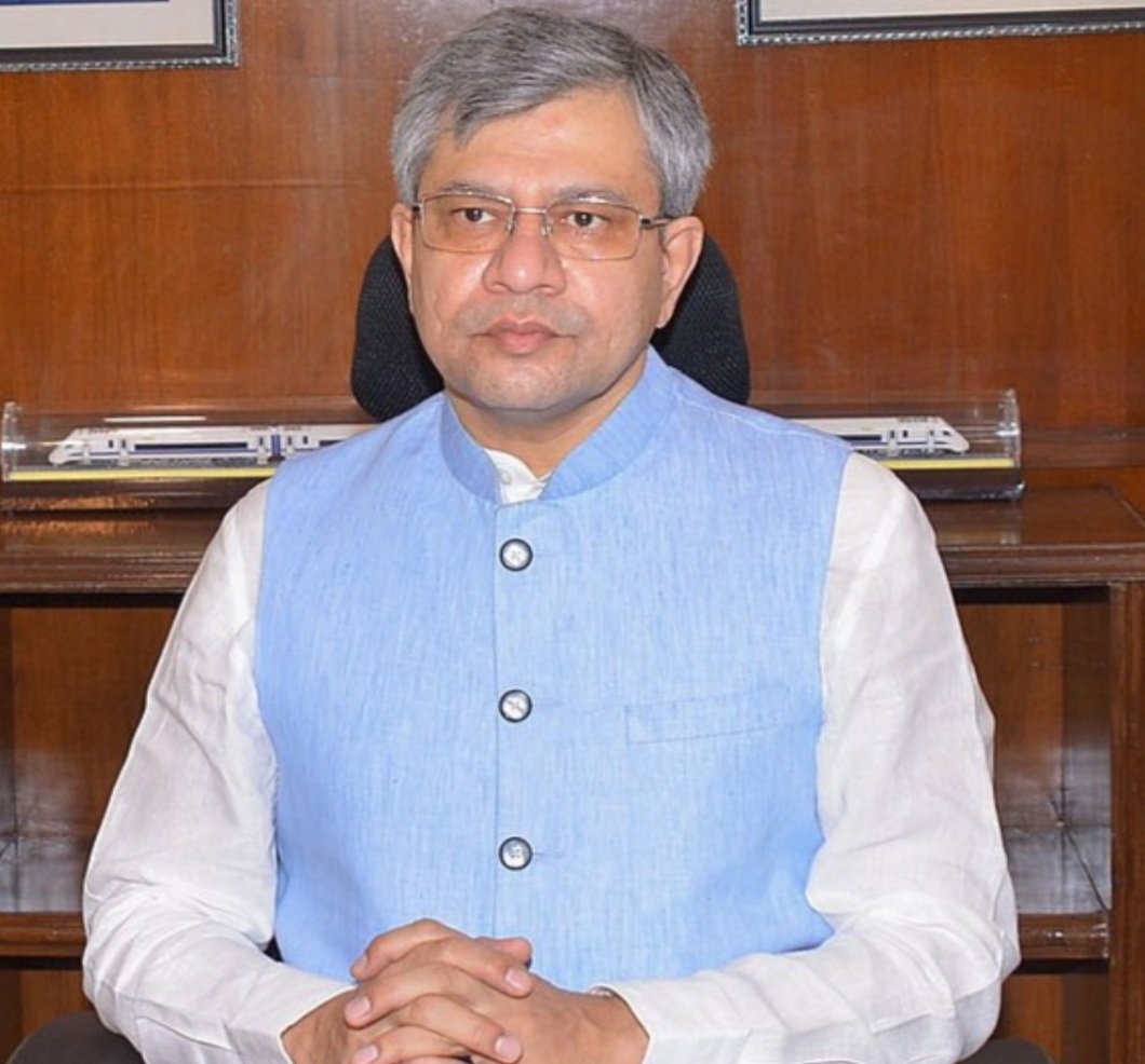 ବଡ଼ ସୂଚନା ଦେଇଛନ୍ତି ରେଳମନ୍ତ୍ରୀ, ଜାଣନ୍ତୁ କ’ଣ?