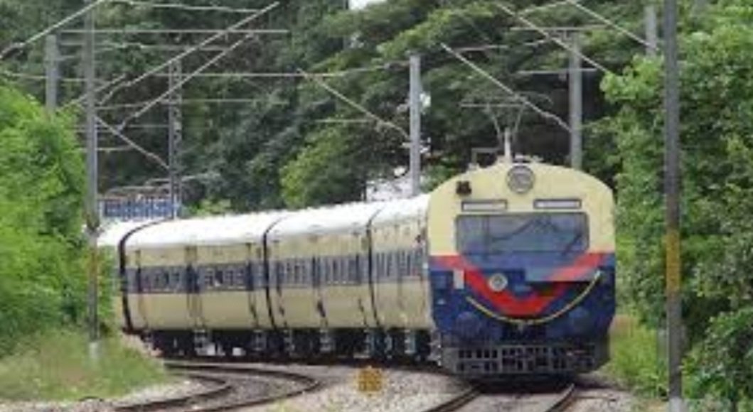  ଭୁବନେଶ୍ୱର-ବାଲେଶ୍ୱର ମେମୁ ଟ୍ରେନ୍‌ ଚଳାଚଳ ଆଜିଠୁ