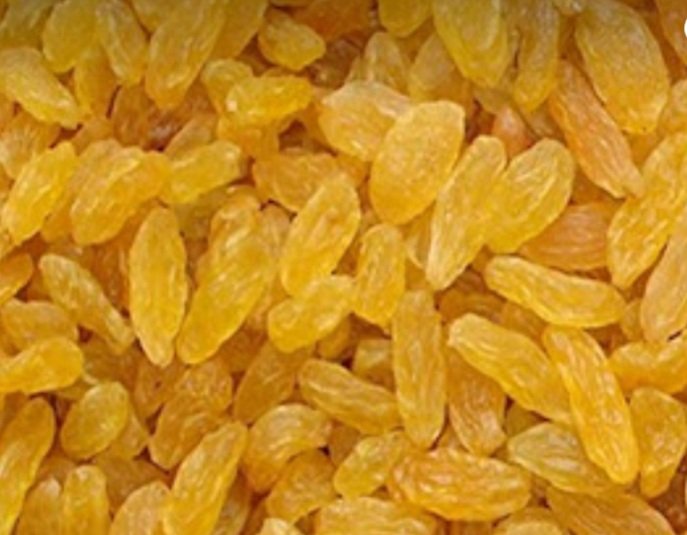 କିସ୍‌ମିସ୍‌ ଖାଇଲେ ମିଳେ ଅନେକ ଫାଇଦା ......