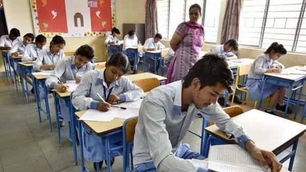 ମାଟ୍ରିକ୍‌ ସପ୍ଲିମେଣ୍ଟାରୀ ଏବଂ ଷ୍ଟେଟ୍‌ ଓପନ ସ୍କୁଲ୍‌ ସାର୍ଟିଫିକେଟ୍‌ ପରୀକ୍ଷା ଆରମ୍ଭ 