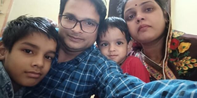 ବଢ଼ିଗଲା ଋଣ ଭାର, ଦୁଇ ଛୁଆଙ୍କୁ ବିଷ ଦେଇ ଆତ୍ମହତ୍ୟା କଲେ ଦମ୍ପତି