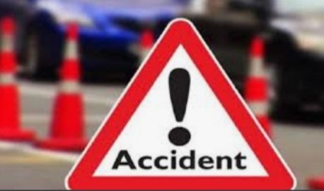 ଭାରସାମ୍ୟ ହରାଇ ଖସିଲା ଯାତ୍ରୀବାହୀ ବସ୍, ୮ ଗୁରୁତର