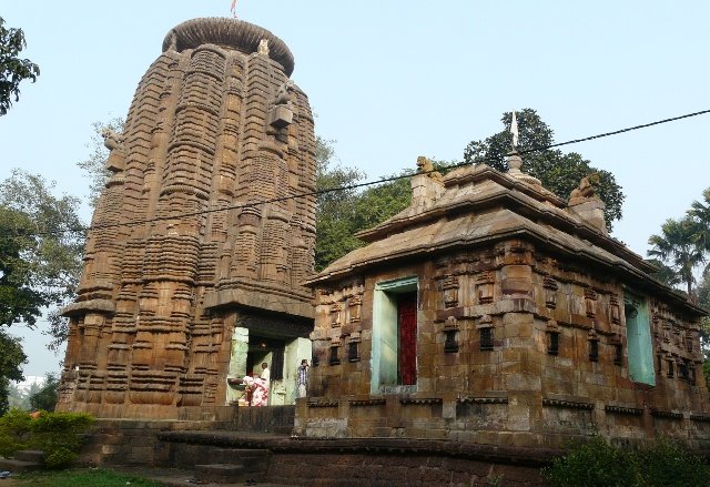 ୬୦ ଫୁଟ୍ ତଳକୁ ଖସିପଡ଼ିଲା ରାମେଶ୍ୱର ମନ୍ଦିର ଦଧିନଉତି