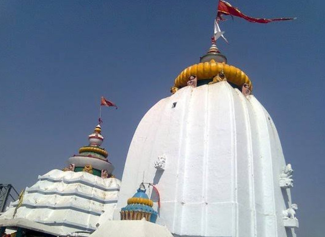 ଶ୍ରାବଣର ସୋମବାର, ବାବା ଧବଳେଶ୍ଵରଙ୍କ ପୀଠ ଚଳଚଞ୍ଚଳ