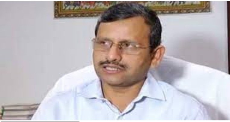 ନବରଙ୍ଗପୁରରେ  କୋଭିଡ ସମୀକ୍ଷା କଲେ ମୁଖ୍ୟଶାସନ ସଚିବ 